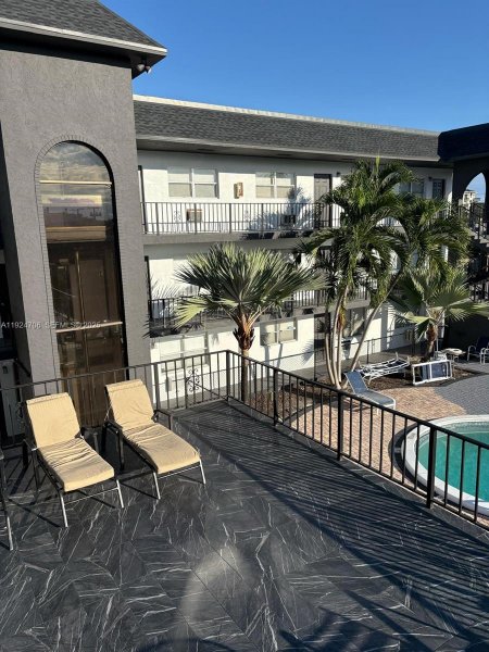 1100 NE 9th Ave #203 Fort Lauderdale, FL 3240