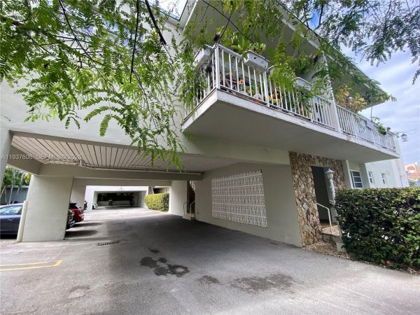 1740 Jefferson Ave #2 Miami Beach, FL 33139