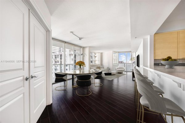 350 SE 2nd St #870 Fort Lauderdale, FL 33301