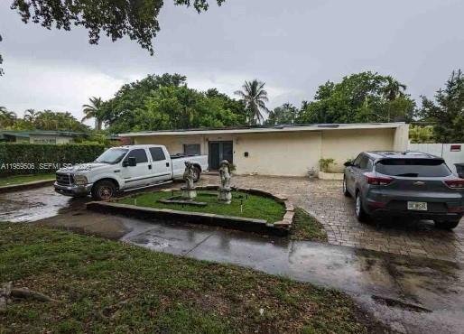 Undisclosed Address North Miami, FL 33181