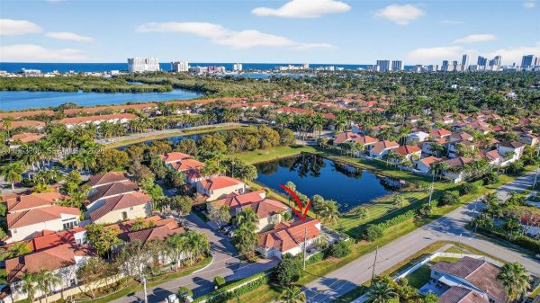 1150 Queen Palm Ct Hollywood, FL 33019