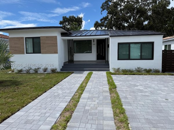 2350 SW 22nd Ave Miami, FL 33145