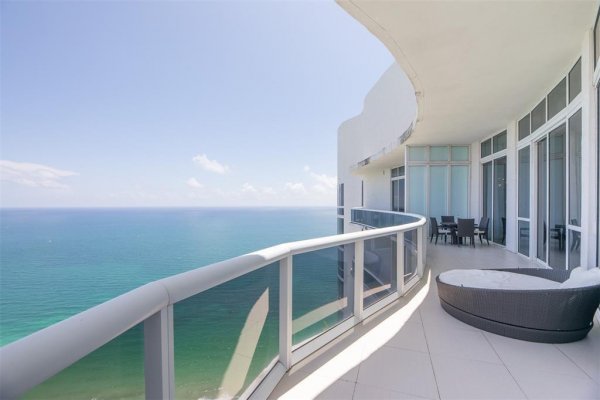 15901 Collins Ave #Ph4303 Sunny Isles Beach, FL 33160