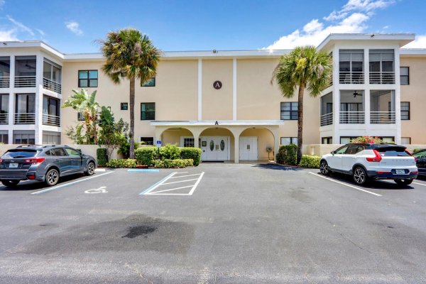 300 N Highway A1a #204a Jupiter, FL 33477