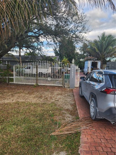 23801 SW 217th Ave Homestead, FL 33031