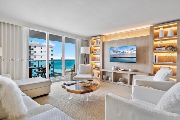 Undisclosed Address Miami Beach, FL 33139