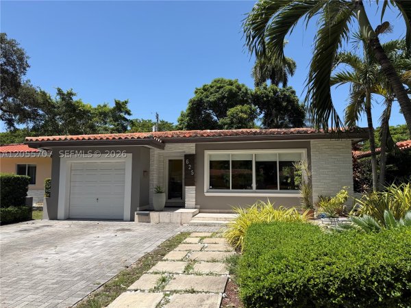 625 Bird Rd Coral Gables, FL 33146