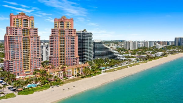 2110 N Ocean Blvd #7B Fort Lauderdale, FL 33305