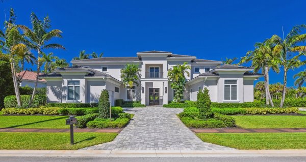 17661 Scarsdale Boca Raton, FL 33496