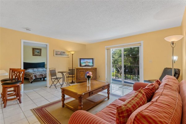 3909 N Ocean Blvd #216 Fort Lauderdale, FL 33308