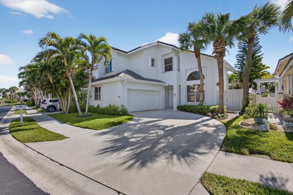 3057 Genoa Jupiter, FL 33477