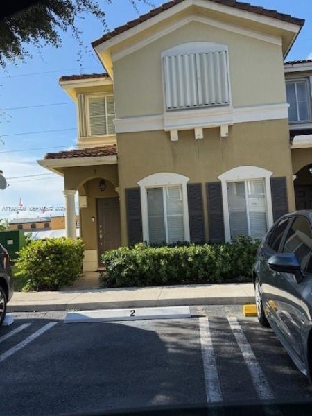 8960 W Flagler St #1 Miami, FL 33174