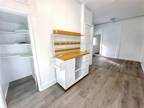 7615 Biscayne Blvd #2 Miami, FL 33138