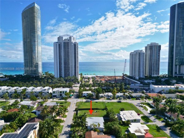 212 189th St Sunny Isles Beach, FL 33160