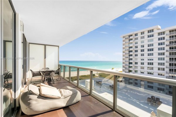 5875 Collins Ave #1004 Miami Beach, FL 33140