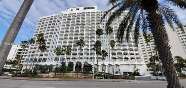 5401 Collins Ave #1514 Miami Beach, FL 33140