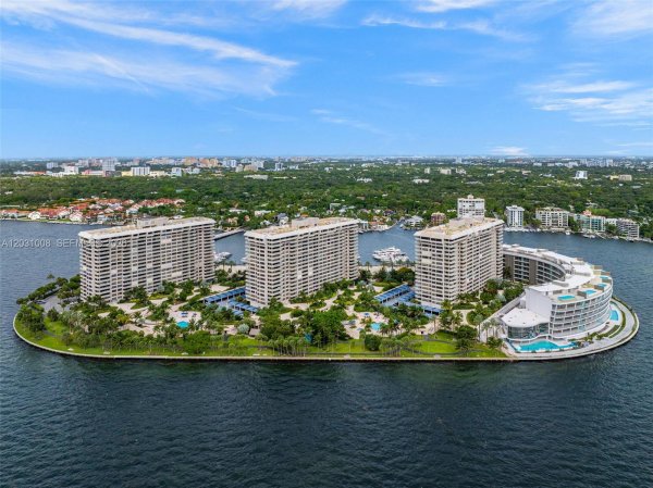 3 Grove Isle #C605 Miami, FL 33133