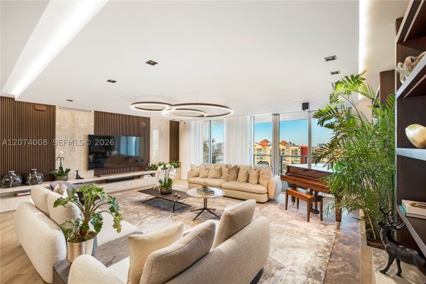 330 Sunny Isles Blvd #5-2403 Sunny Isles Beach, FL 33160