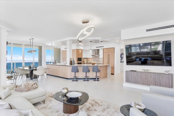 3100 N Ocean #1501 Fort Lauderdale, FL 33308