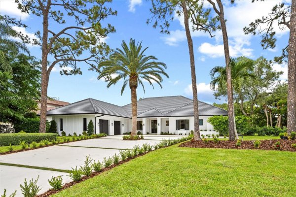 1761 Breakers West Blvd West Palm Beach, FL 33411 1761 Breakers West Blvd West Palm Beach, FL 33411