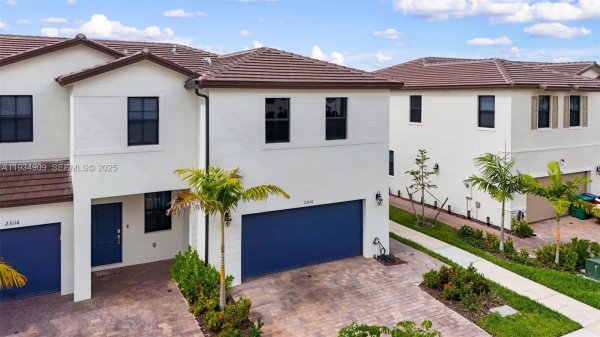 23108 SW 130th Ave #23108 Miami, FL 33170