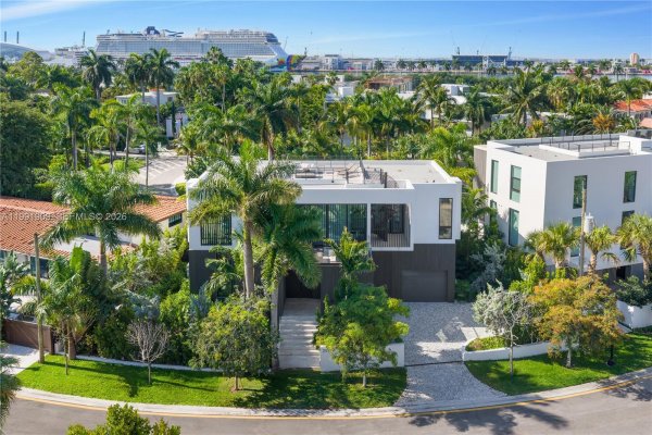 291 Palm Ave Miami Beach, FL 33139