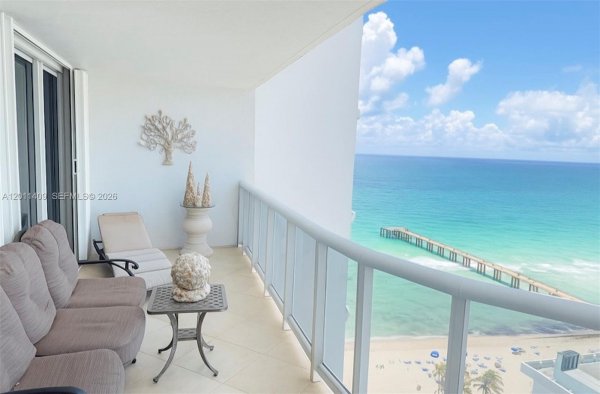16711 Collins Ave #2301 Sunny Isles Beach, FL 33160