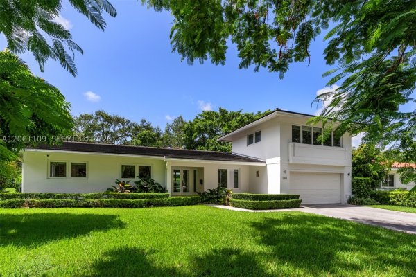 1208 Hardee Rd Coral Gables, FL 33146