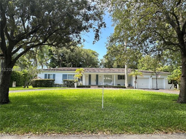 460 San Servando Ave #- Coral Gables, FL 33143