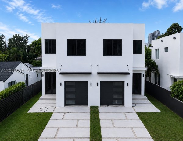 3520 SW 25th Ter Miami, FL 33133