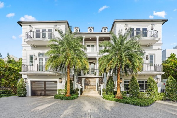 1001 Hillsboro Mile Hillsboro Beach, FL 33062