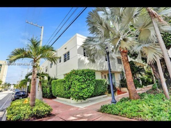 359 Meridian Ave #A207 Miami Beach, FL 33139