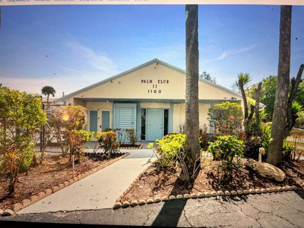 1115 Green Pine Blvd #F2 West Palm Beach, FL 33409