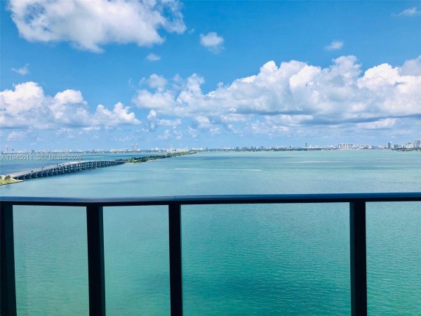 3131 NE 7th Ave #3305 Miami, FL 33137