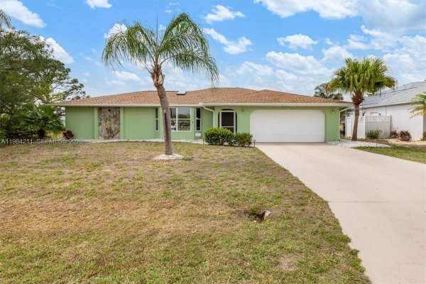 441 Corrientes Punta Gorda, FL 33983