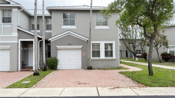 2230 Shoma Dr Royal Palm Beach, FL 33414