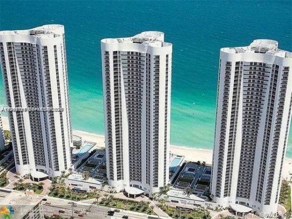 15901 Collins Ave #2504 Sunny Isles Beach, FL 33160