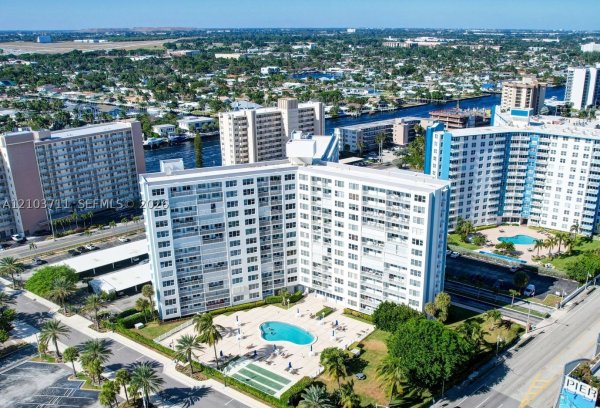 201 N Ocean Blvd #904 Pompano Beach, FL 33062