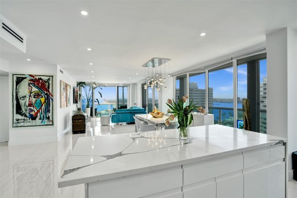 2100 S Ocean #1202 Fort Lauderdale, FL 33316