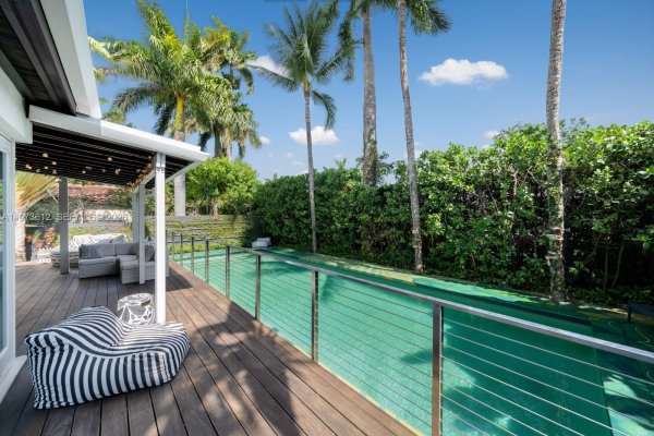 114 5th Dilido Ter Miami Beach, FL 33139