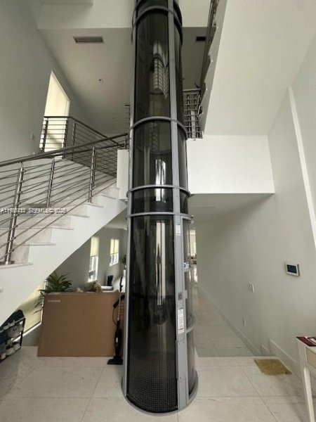 8210 NW 33rd Ter Doral, FL 33122