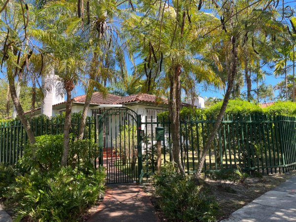 175 SW 25th Miami, FL 33129