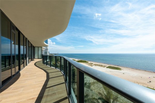 900 N Ocean #702 Pompano Beach, FL 33062