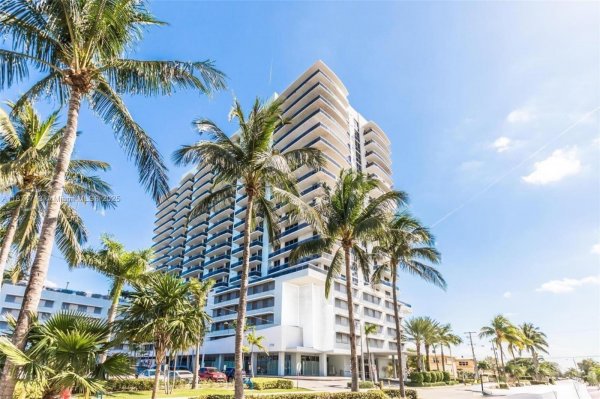 7901 Hispanola Ave #1203 North Bay Village, FL 33141