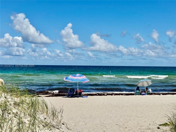 8877 Collins Ave #809 Surfside, FL 33154