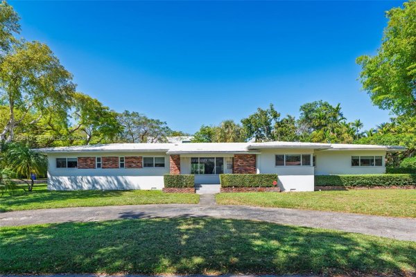 501 NE 51st St Miami, FL 33137