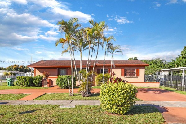 10771 SW 143rd Ter Miami, FL 33176