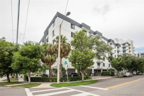 126 SW 17th Rd #507 Miami, FL 33129