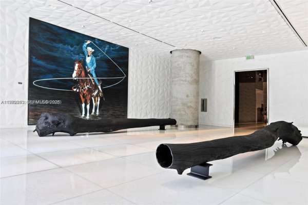 1300 S Miami Ave #2308 Miami, FL 33130