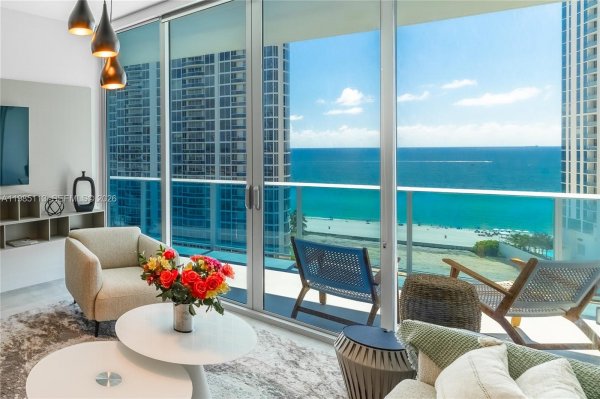 17550 Collins Ave #1202 Sunny Isles Beach, FL 33160